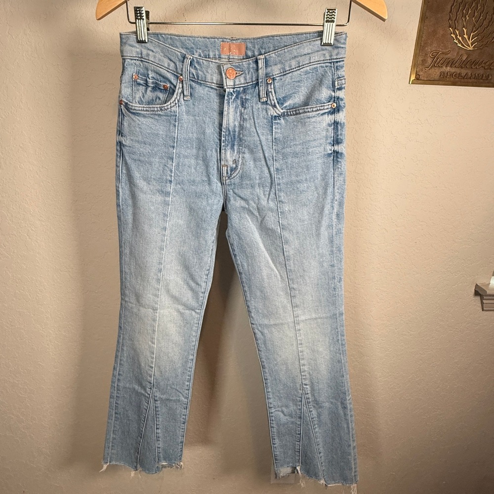 MOTHER The Insider Crop Pointy Fray Jeans Let's Get It Together Blue 25